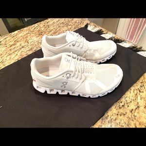 ON Cloudsteppers - .  Slip-on.  Can be converted to lace up